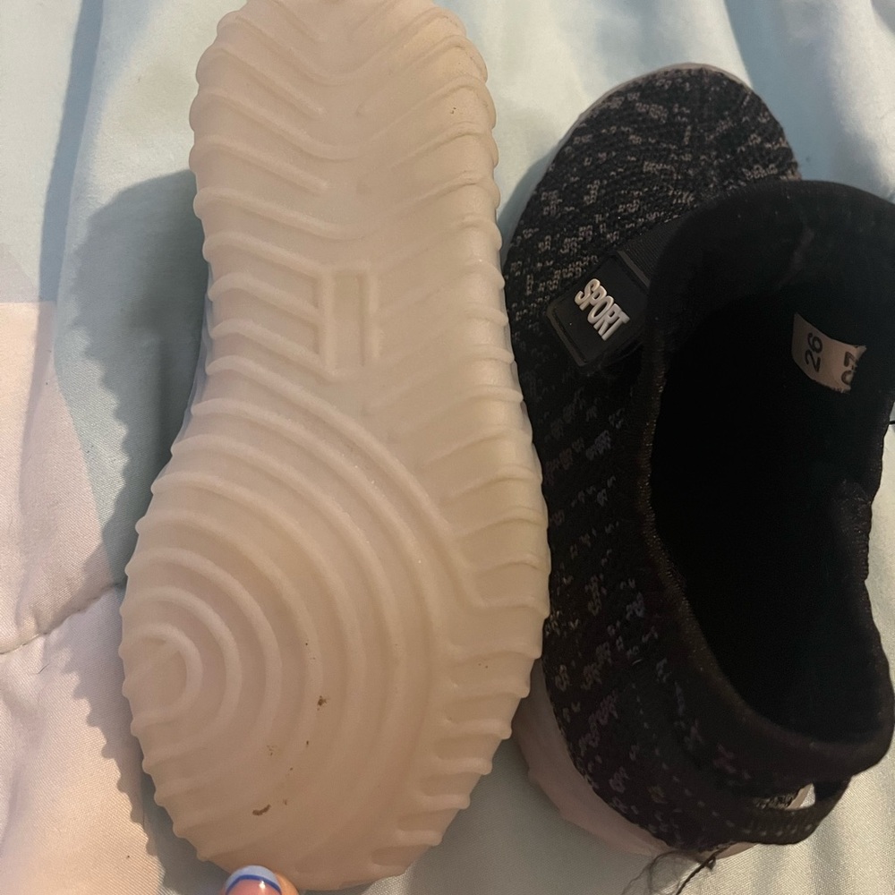 Toddler slip on Size 9 rechargeable shoes that light up multiple colors!